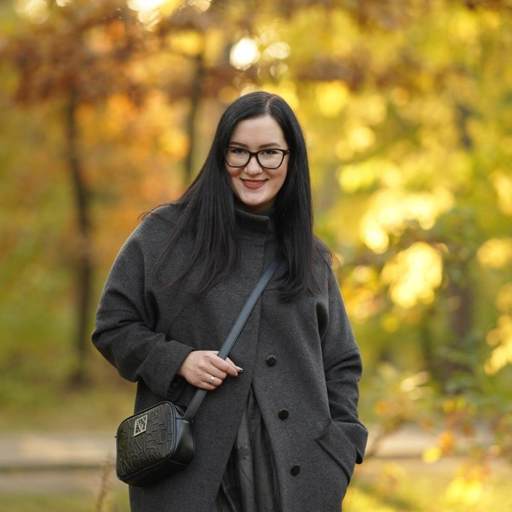 Олена Толокновська